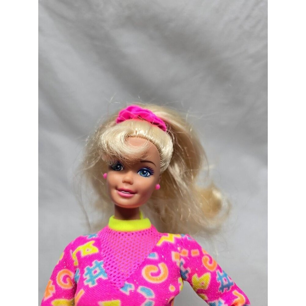Vintage Workin Out Barbie Doll With Accessories 1996 Mattel Vintage - Picture 5 of 12